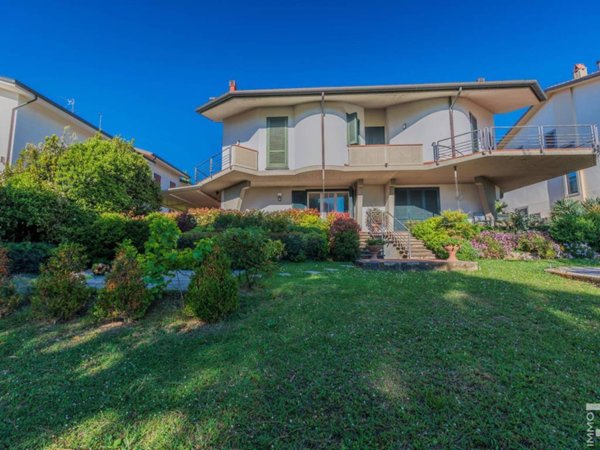 casa indipendente in vendita a Cerreto Guidi