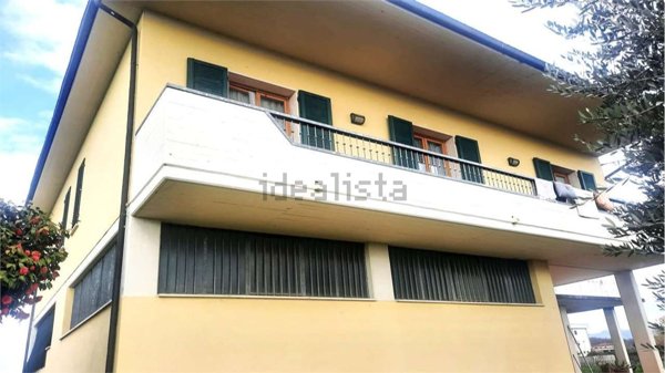 casa indipendente in vendita a Cerreto Guidi in zona Stabbia