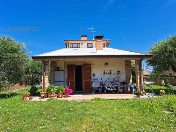 casa indipendente in vendita a Cerreto Guidi in zona Stabbia