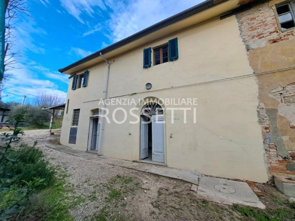 casa indipendente in vendita a Cerreto Guidi