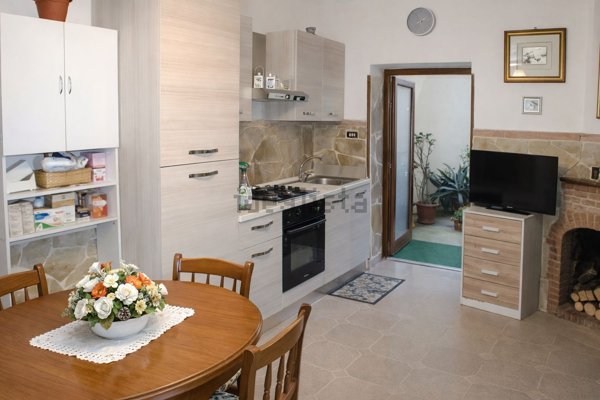 casa indipendente in vendita a Cerreto Guidi in zona Stabbia