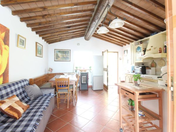 casa indipendente in vendita a Cerreto Guidi in zona Stabbia