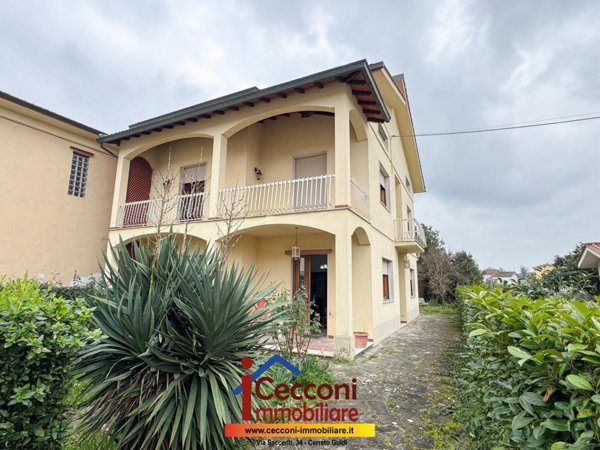 casa indipendente in vendita a Cerreto Guidi in zona Stabbia