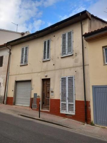 intera palazzina in vendita a Cerreto Guidi in zona Lazzeretto