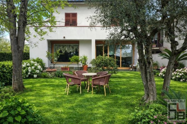 casa indipendente in vendita a Cerreto Guidi in zona Bassa