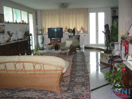 casa indipendente in vendita a Cerreto Guidi