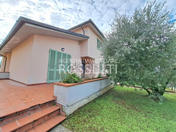 casa indipendente in vendita a Cerreto Guidi