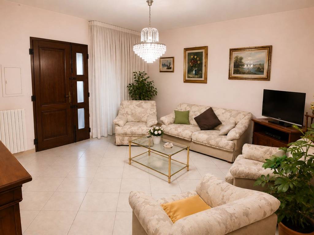 casa indipendente in vendita a Cerreto Guidi in zona Bassa