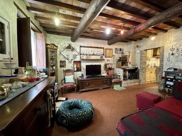 casa indipendente in vendita a Cerreto Guidi