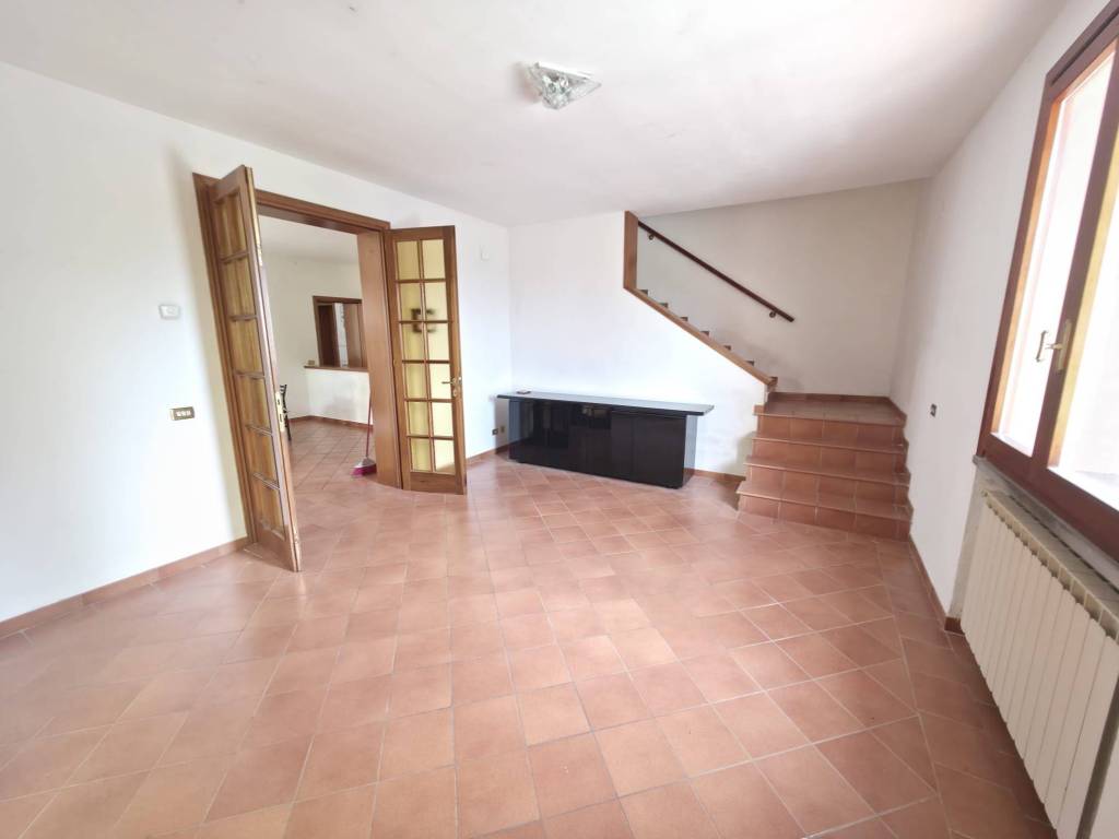 casa indipendente in vendita a Cerreto Guidi in zona Bassa