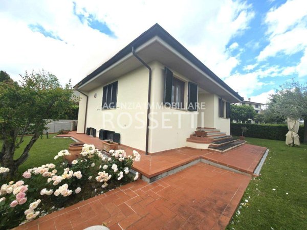 casa indipendente in vendita a Cerreto Guidi in zona Bassa