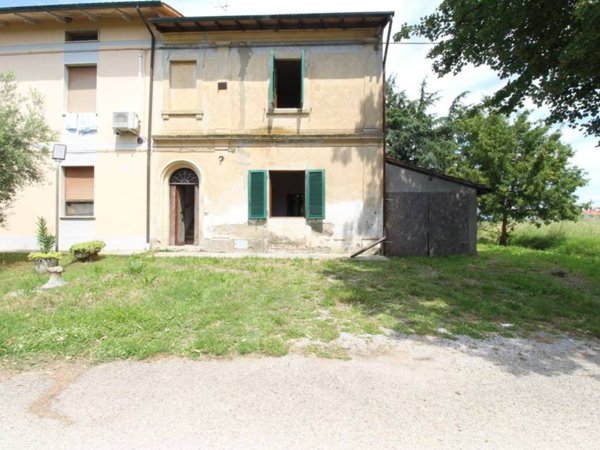 casa indipendente in vendita a Cerreto Guidi in zona Stabbia