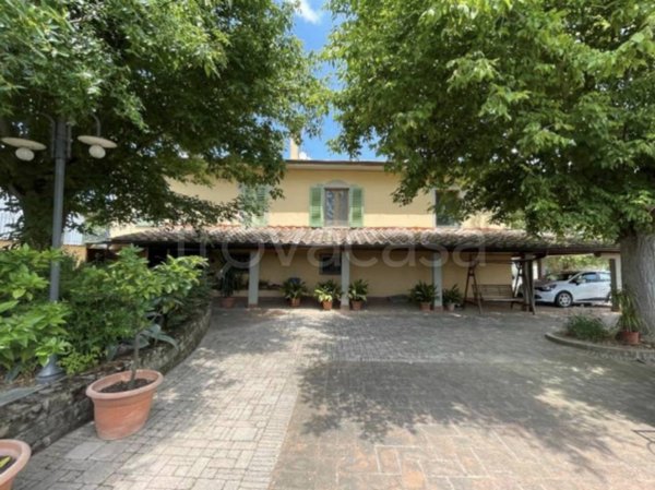 casa indipendente in vendita a Cerreto Guidi