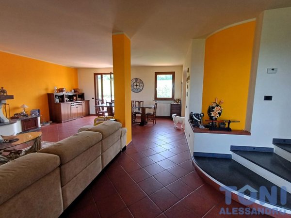 appartamento in vendita a Cerreto Guidi in zona Bassa