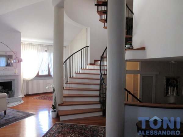 casa indipendente in vendita a Cerreto Guidi in zona Bassa