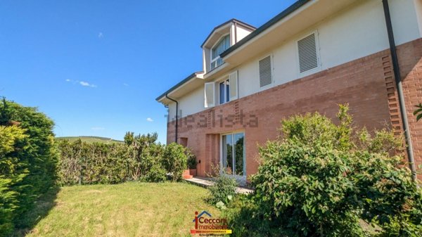 casa indipendente in vendita a Cerreto Guidi