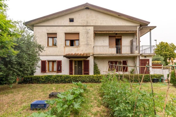 casa indipendente in vendita a Cerreto Guidi in zona Lazzeretto