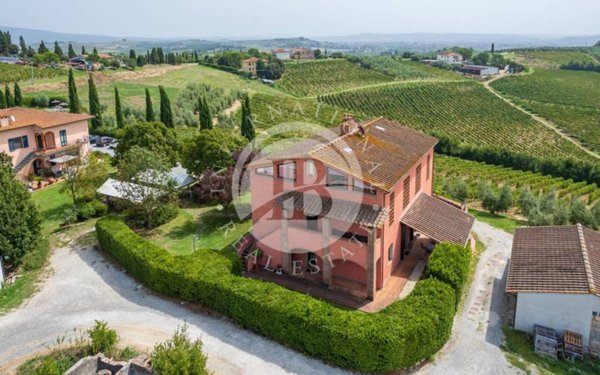 casa indipendente in vendita a Cerreto Guidi