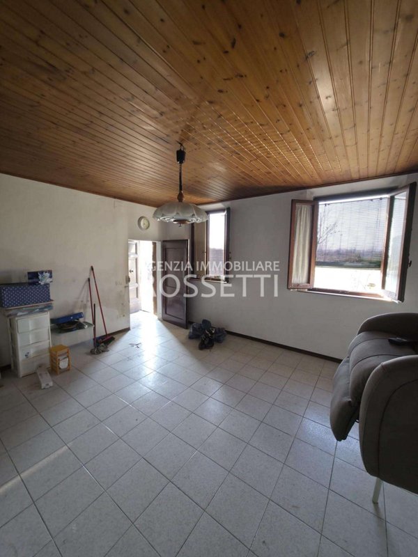 intera palazzina in vendita a Cerreto Guidi in zona Gavena