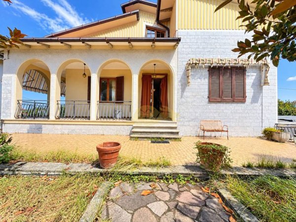 casa indipendente in vendita a Cerreto Guidi in zona Lazzeretto