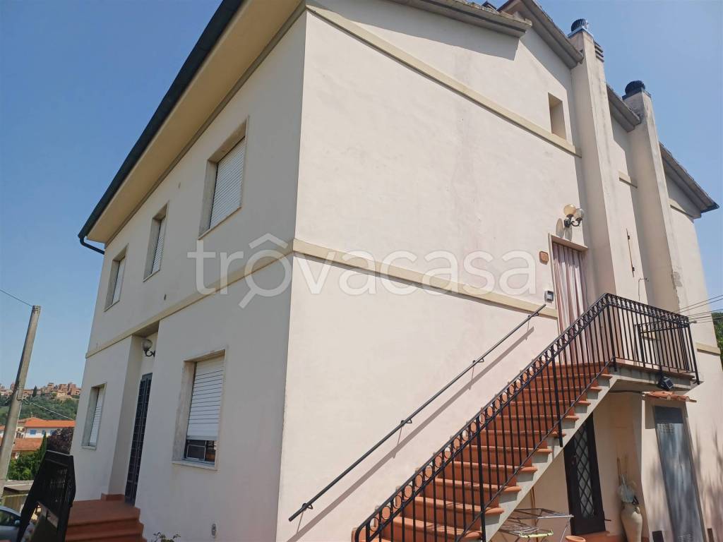 casa indipendente in vendita a Certaldo
