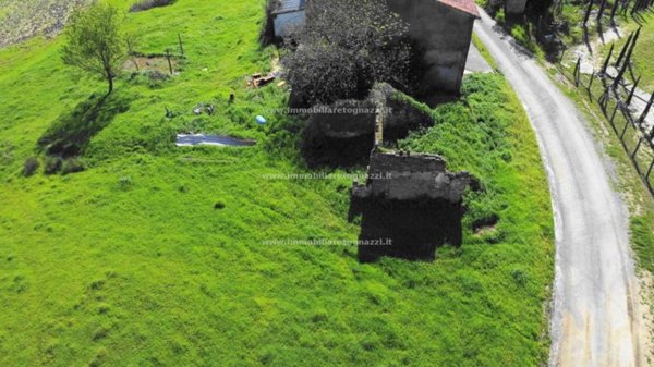 casa indipendente in vendita a Certaldo in zona Sciano