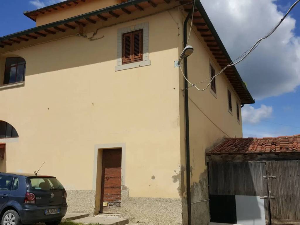 casa indipendente in vendita a Certaldo