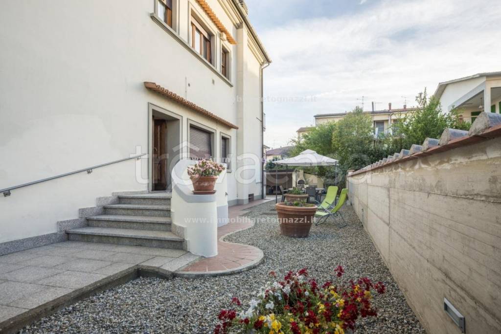 casa indipendente in vendita a Certaldo