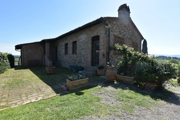 negozio in vendita a Certaldo
