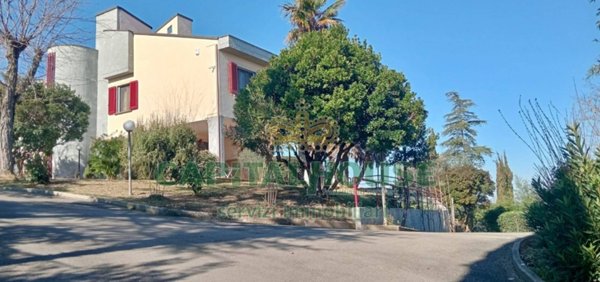 casa indipendente in vendita a Certaldo
