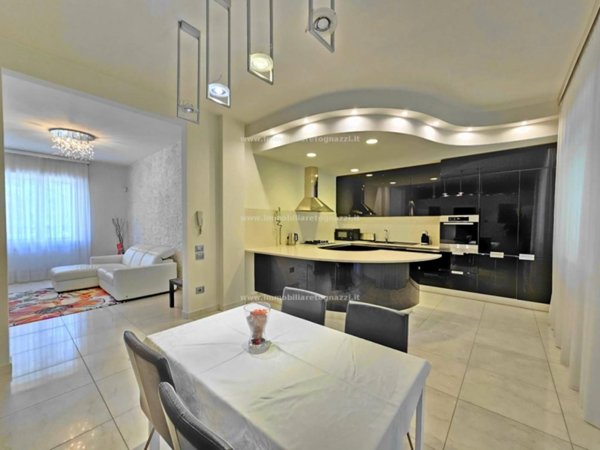 casa indipendente in vendita a Certaldo