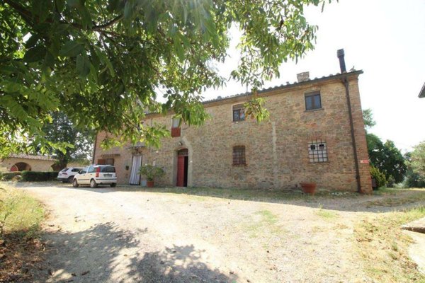 casa indipendente in vendita a Certaldo