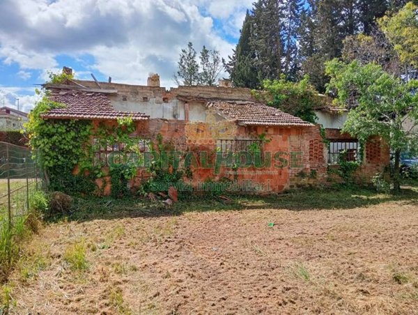 casa indipendente in vendita a Certaldo