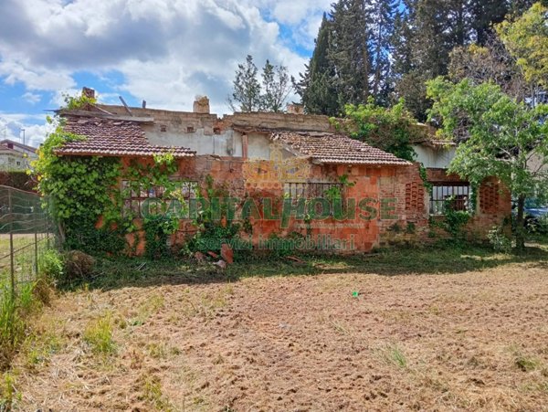 casa indipendente in vendita a Certaldo