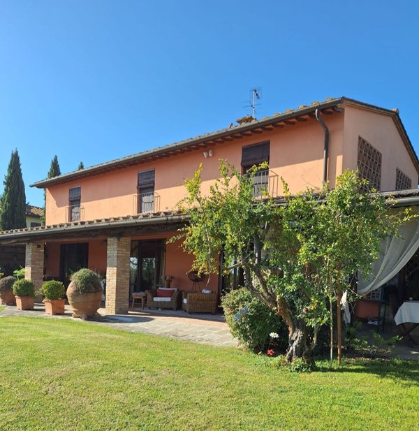 casa indipendente in vendita a Certaldo