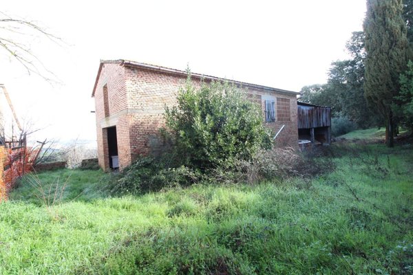 pentavano in vendita a Certaldo in zona Fiano