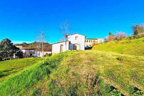 casa indipendente in vendita a Certaldo