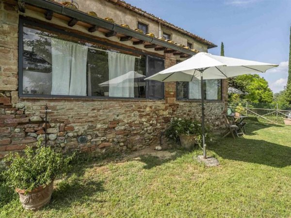 casa indipendente in vendita a Certaldo in zona Sciano