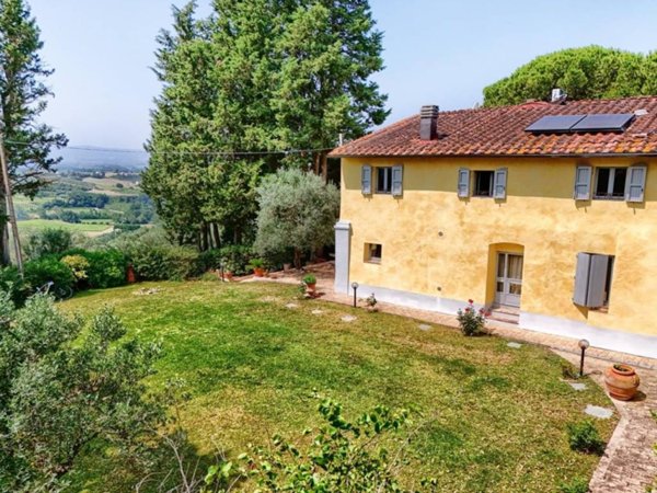 casa indipendente in vendita a Certaldo