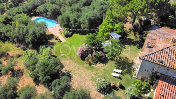 casa indipendente in vendita a Certaldo