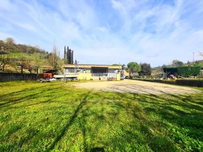 capannone in vendita a Certaldo
