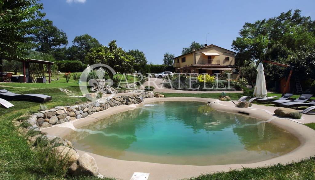 casa indipendente in vendita a Certaldo