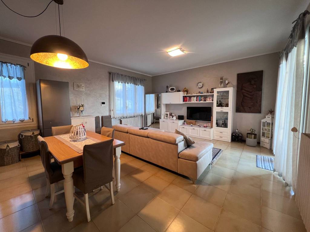 casa indipendente in vendita a Certaldo