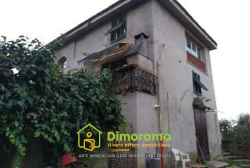 casa indipendente in vendita a Certaldo