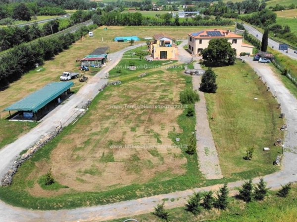 casa indipendente in vendita a Certaldo