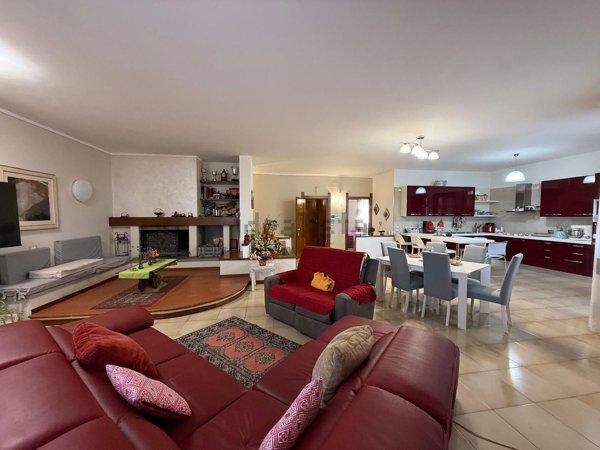 casa indipendente in vendita a Certaldo