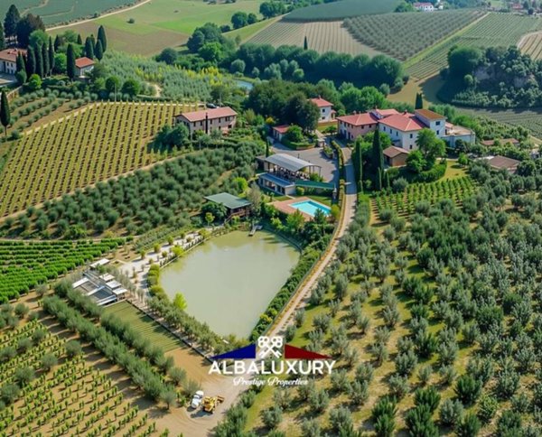 casa indipendente in vendita a Certaldo