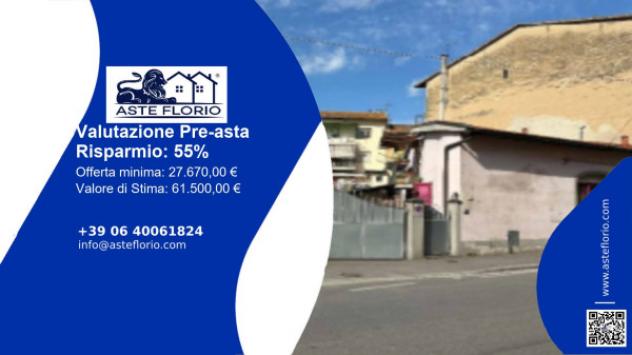 locale commerciale in vendita a Certaldo