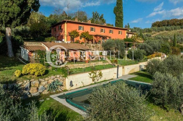 casa indipendente in vendita a Certaldo