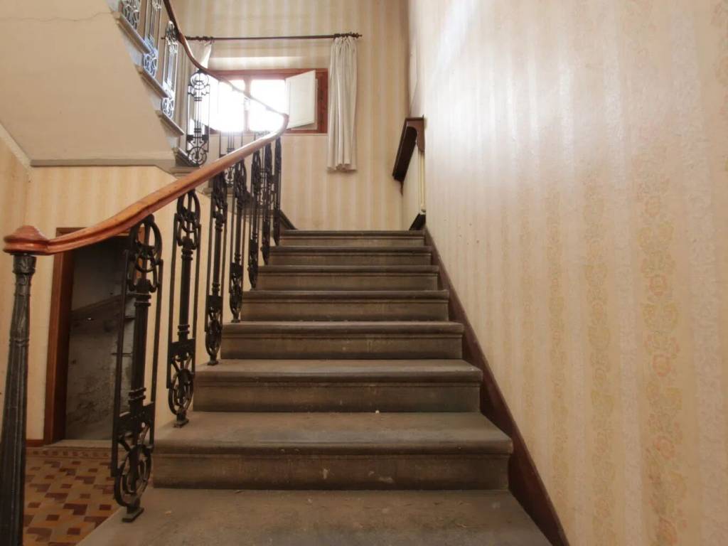 casa indipendente in vendita a Certaldo